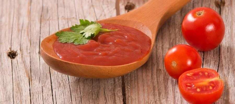 تصویر 2 از رب گوجه فرنگی دلپذیر با غلظت مناسب و رنگ طبیعی